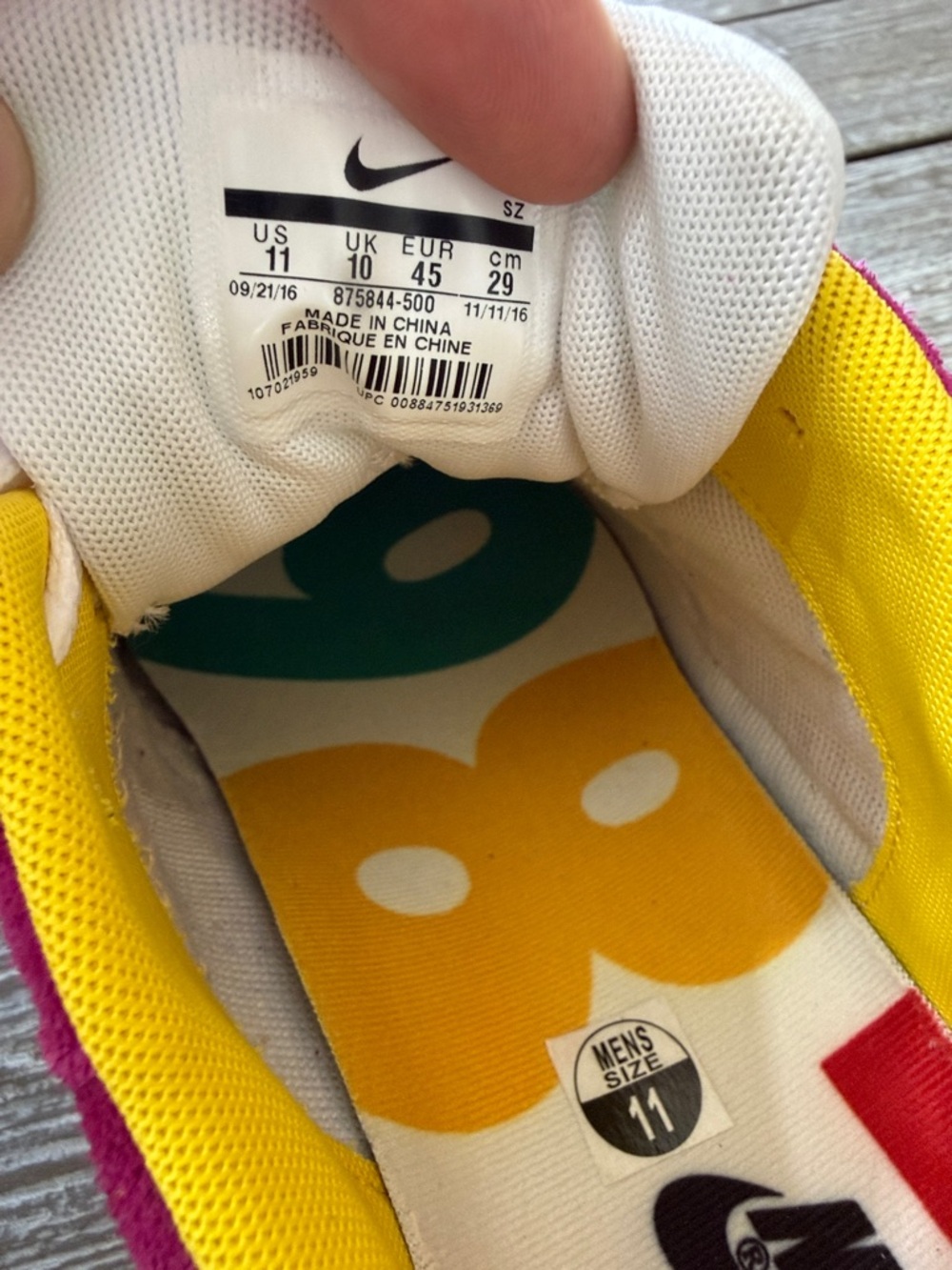 Nike Air Max 1 Premium 'Dynamic Berry' size 11 mens. - Picture 7 of 8